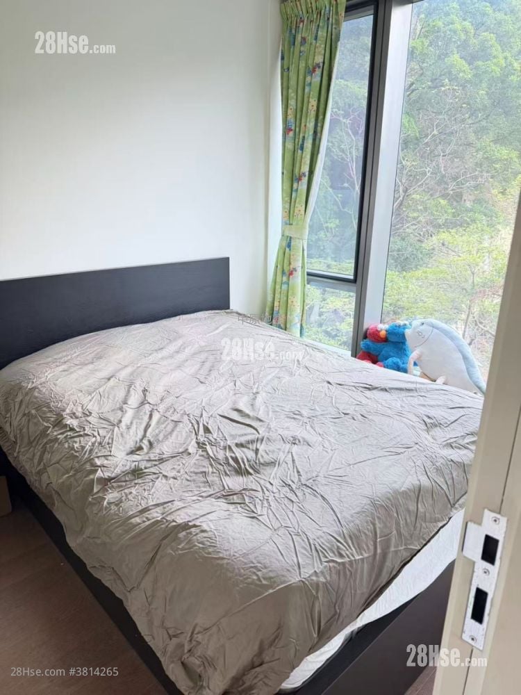 Homantin Hillside Rental 1 Bedroom , 1 Bathroom 361 ft²