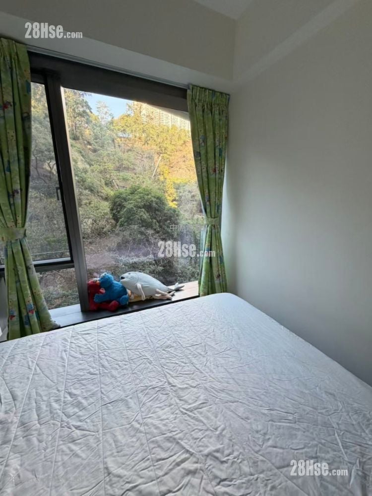 Homantin Hillside Rental 1 Bedroom , 1 Bathroom 361 ft²