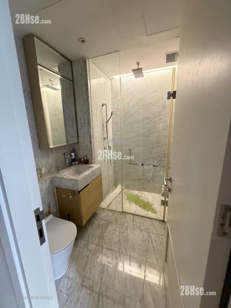 Homantin Hillside Rental 1 Bedroom , 1 Bathroom 361 ft²