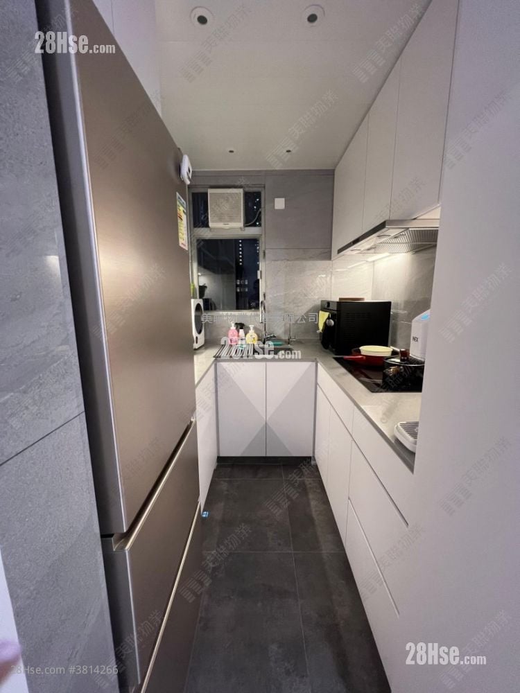 Tin Chung Court Sell 3 Bedrooms 650 ft²