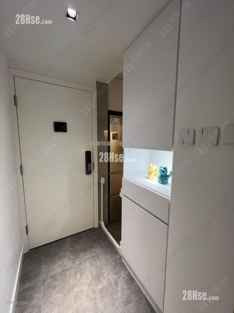 Tin Chung Court Sell 3 Bedrooms 650 ft²