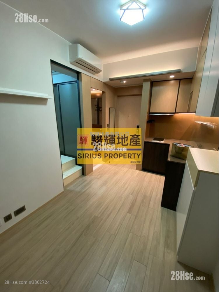 Cetus Square Mile Rental 3 Bedrooms , 2 Bathrooms 248 ft²