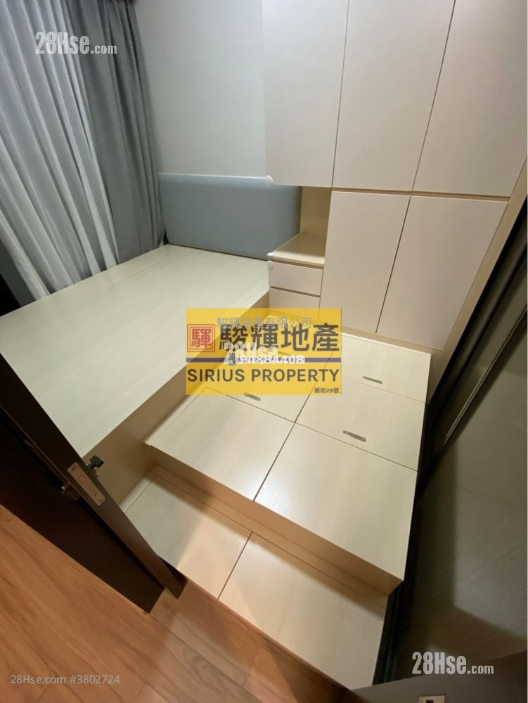 Cetus Square Mile Rental 3 Bedrooms , 2 Bathrooms 248 ft²