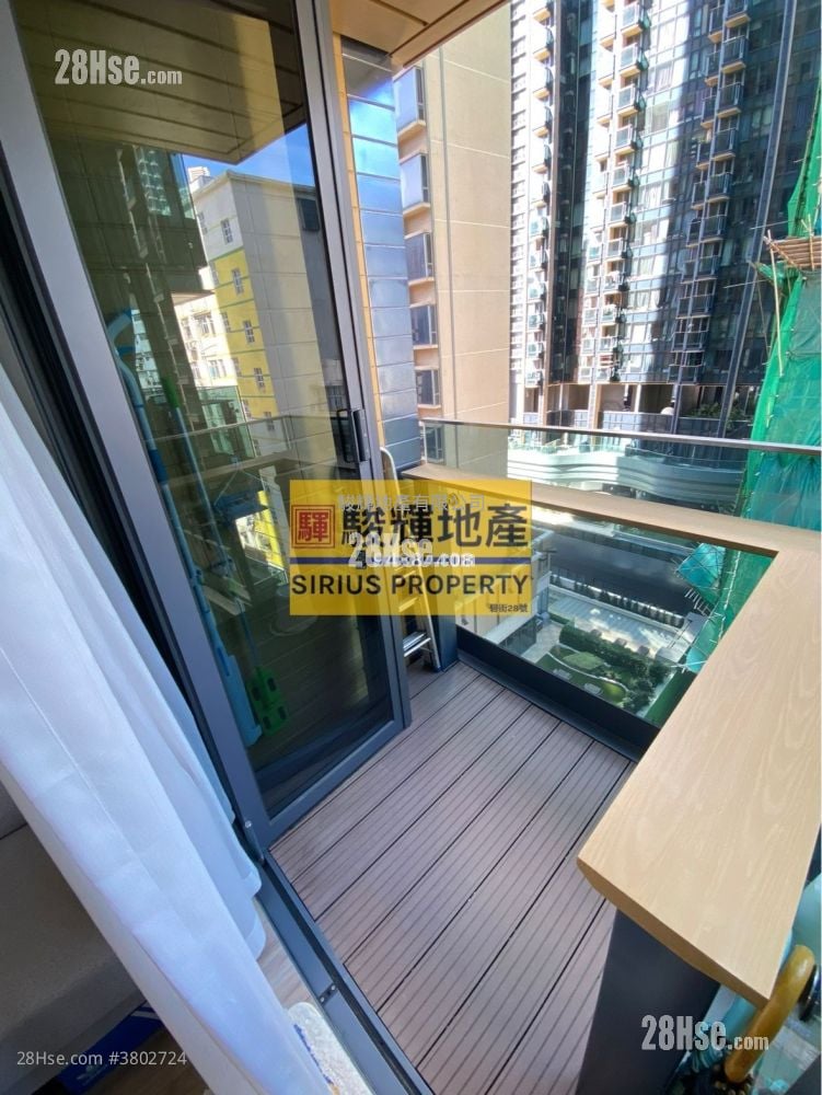 Cetus Square Mile Rental 3 Bedrooms , 2 Bathrooms 248 ft²