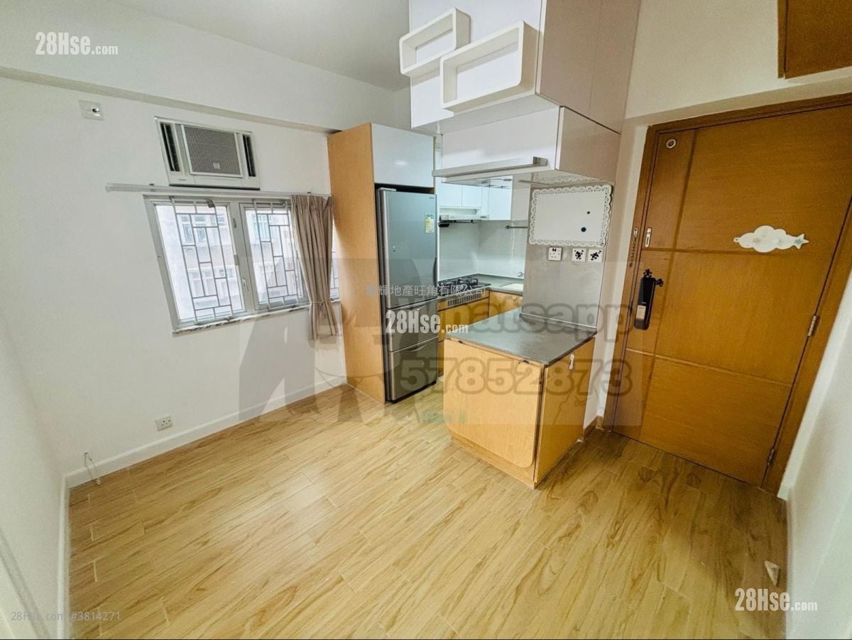 鸿威大厦 售盘 2 房 , 1 浴室 306 平方尺