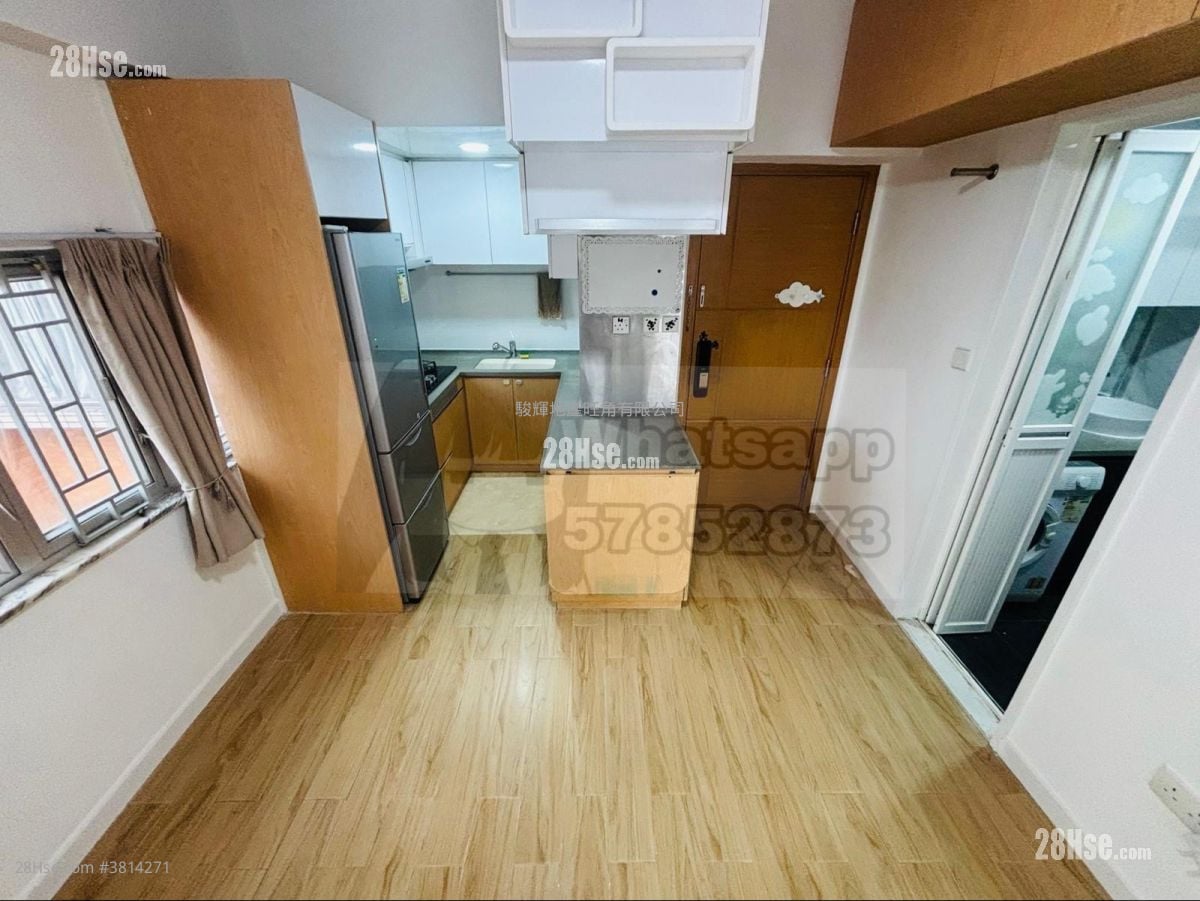 鸿威大厦 售盘 2 房 , 1 浴室 306 平方尺