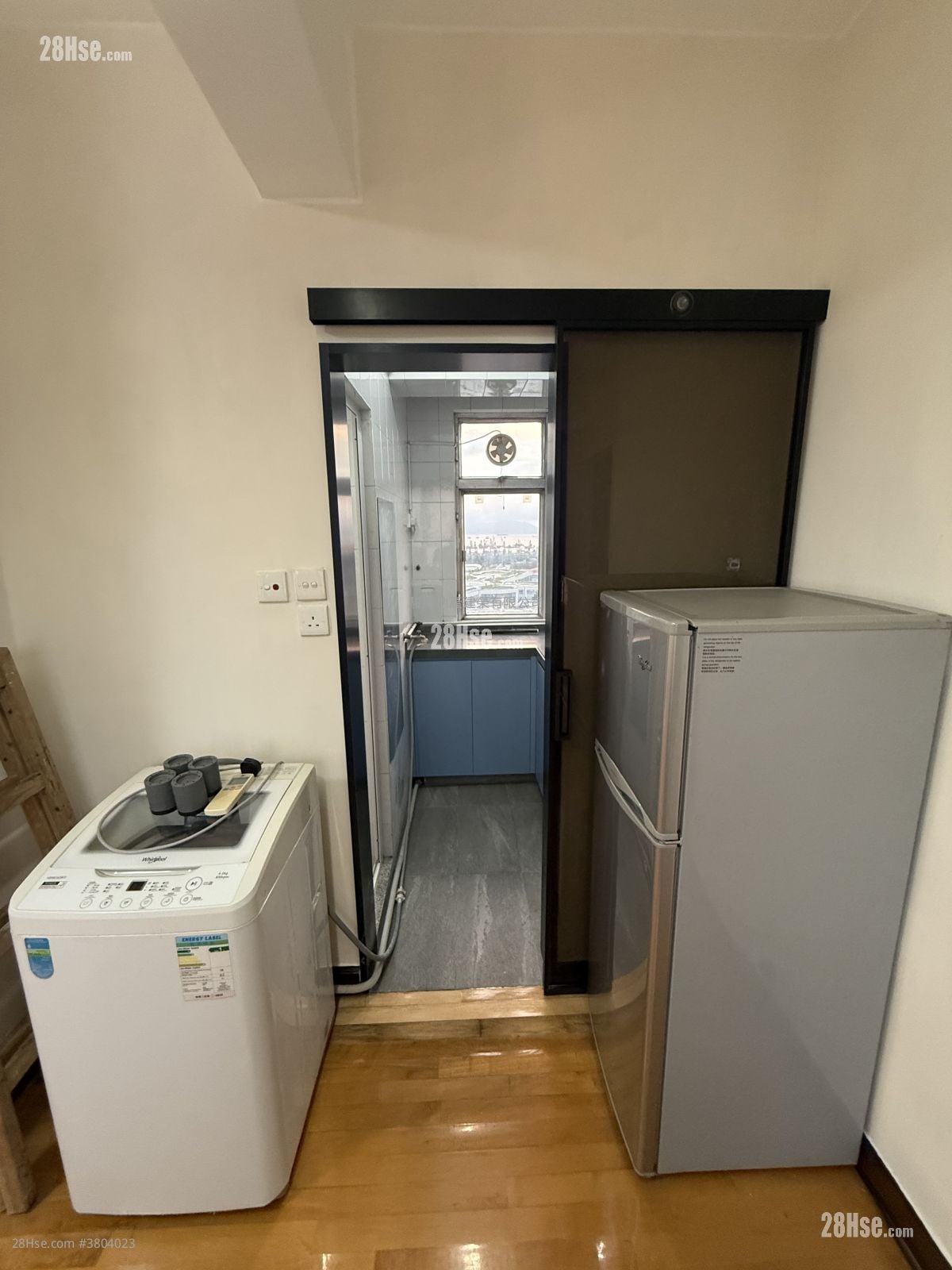 兆丰大厦 租盘 开放式间隔 , 1 浴室 237 平方尺