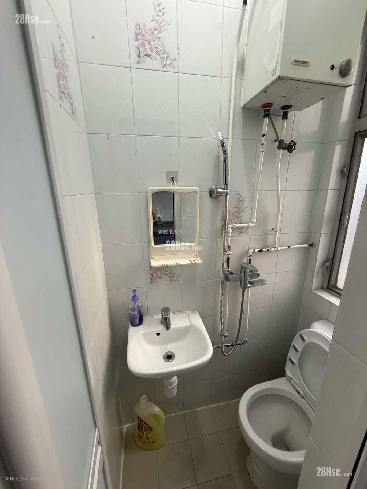 兆丰大厦 租盘 开放式间隔 , 1 浴室 237 平方尺