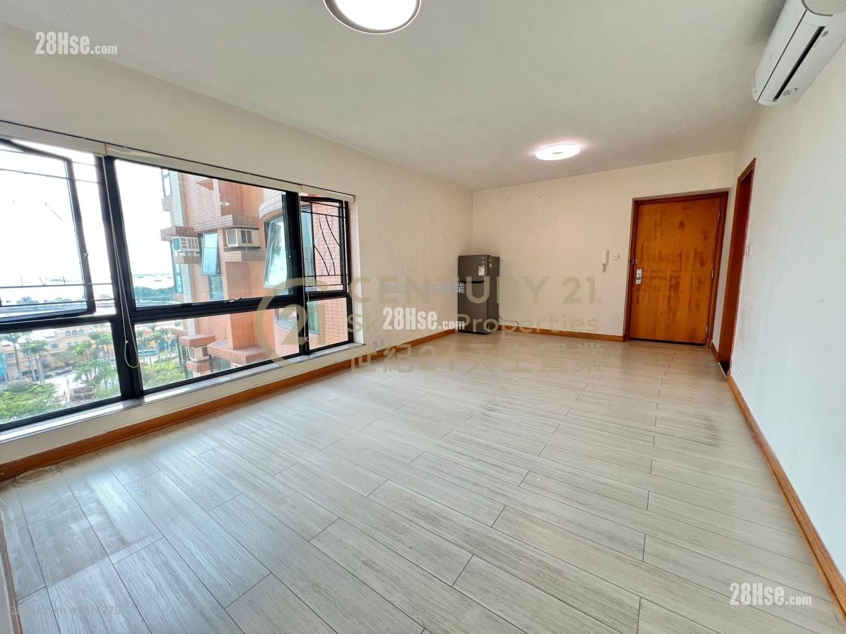 Aegean Coast Sell 4 Bedrooms , 3 Bathrooms 811 ft²