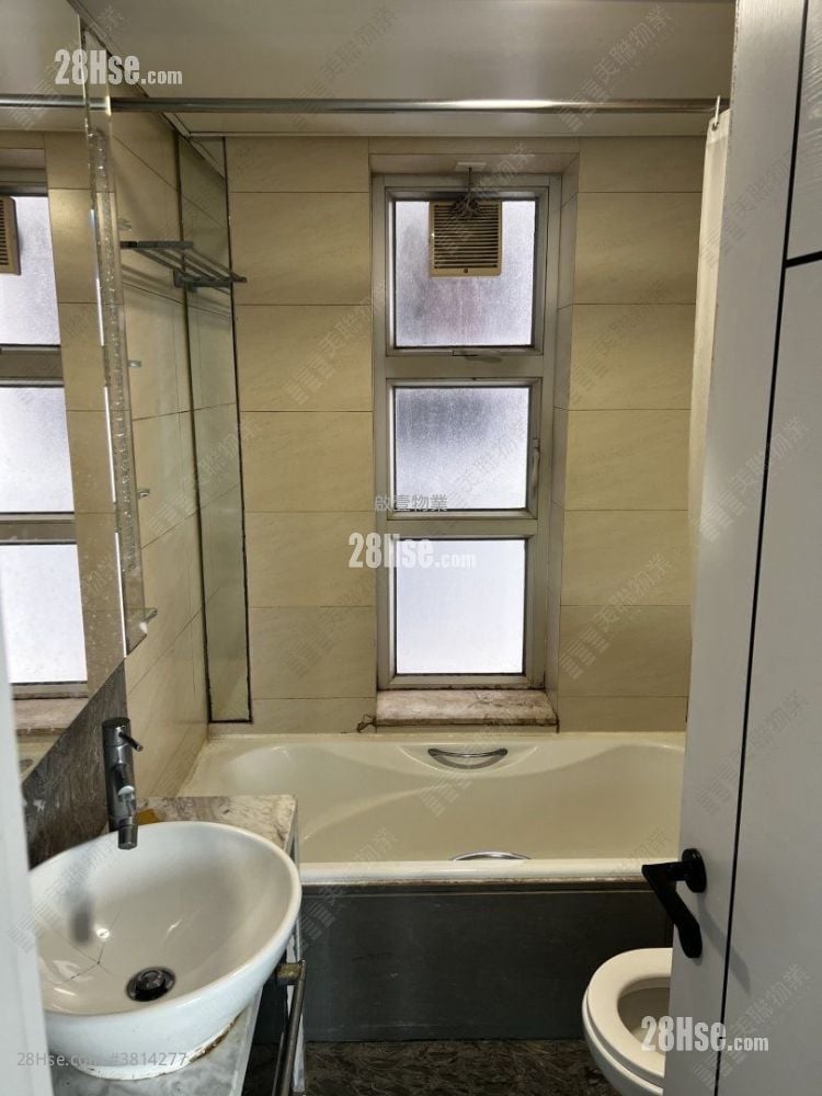 名城 租盘 4 房 , 2 浴室 785 平方尺