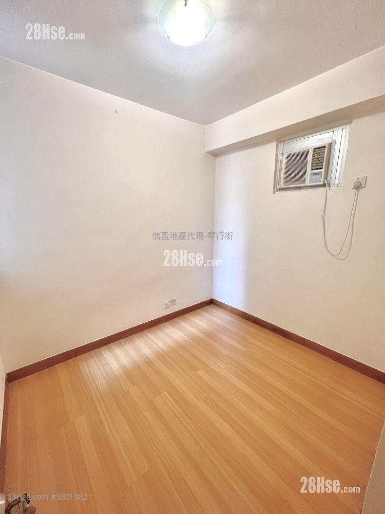 Full Wealth Gardens Rental 2 Bedrooms , 1 Bathroom 446 ft²