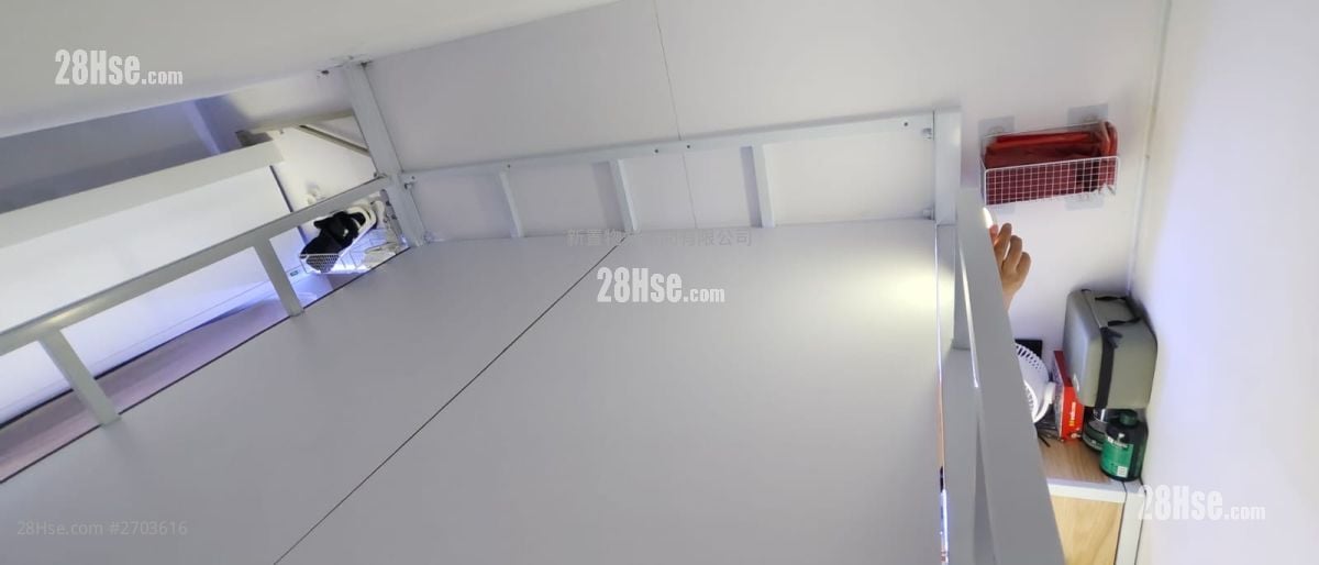 逸瑆 租盘 开放式间隔 , 1 浴室 286 平方尺