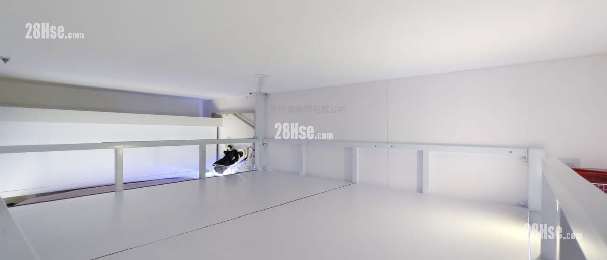 逸瑆 租盘 开放式间隔 , 1 浴室 286 平方尺