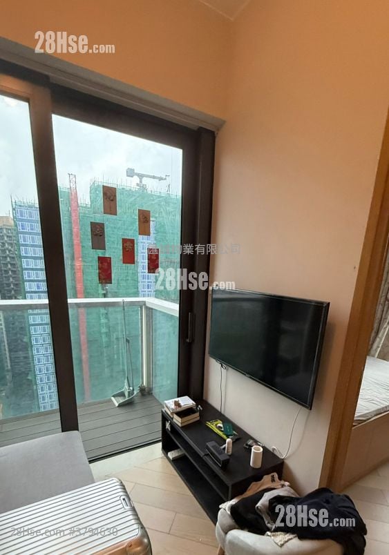 傲形 租盘 1 房 , 1 浴室 246 平方尺