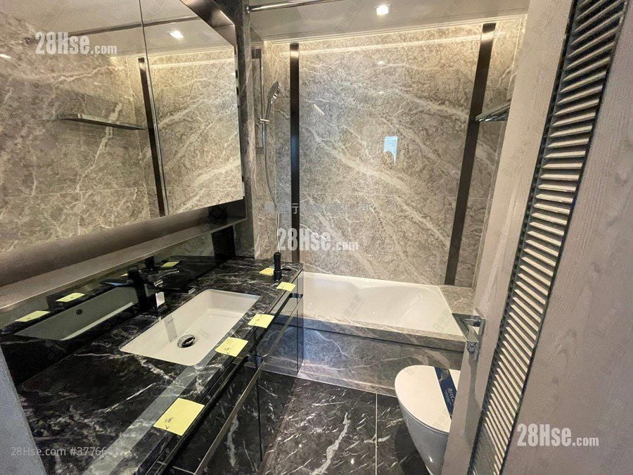 港岛南岸 租盘 3 房 , 2 浴室 748 平方尺