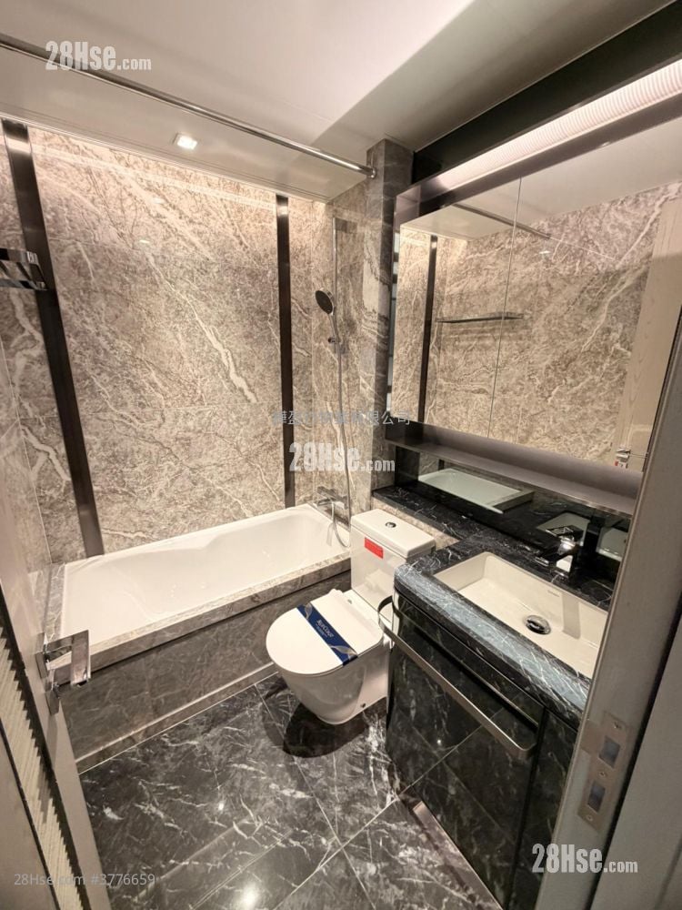 港岛南岸 租盘 3 房 , 2 浴室 748 平方尺