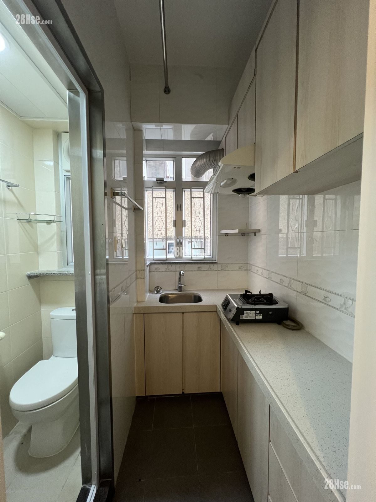 Po Wah Building Rental 1 Bedroom , 1 Bathroom 193 ft²