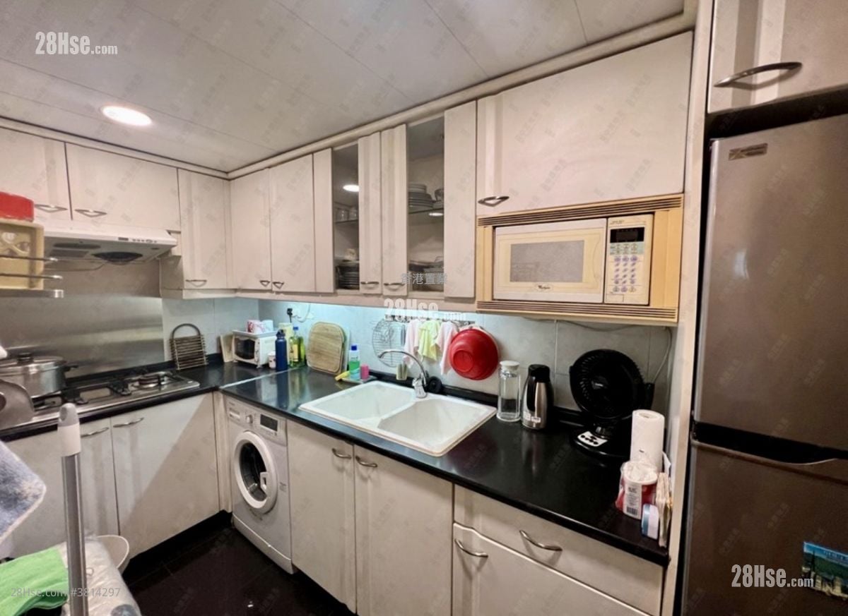 维港湾 售盘 3 房 647 平方尺