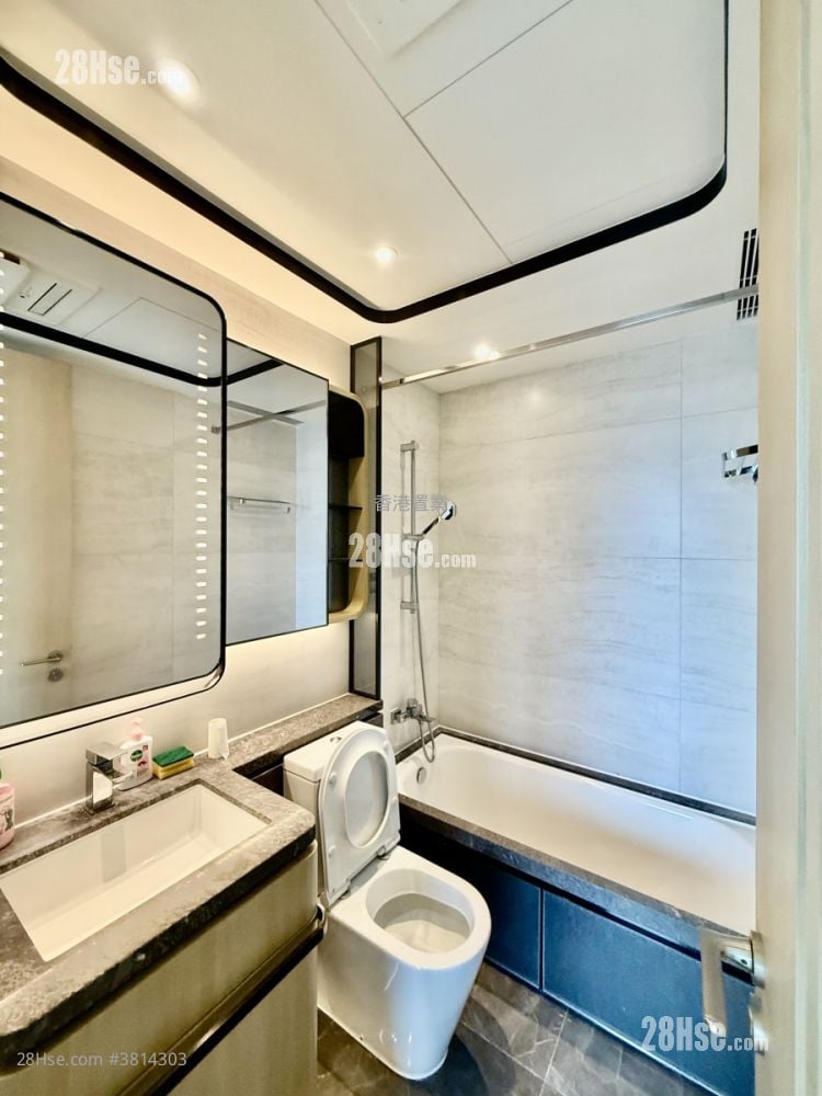 浴室: 维港1号 租盘 2 房 , 1 浴室 459 平方尺
