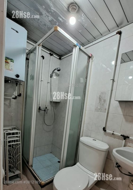 Luen Yick Tai Building Rental 2 Bedrooms , 1 Bathroom 305 ft²