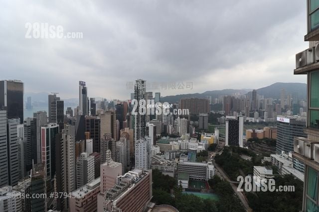 The Zenith Rental 2 Bedrooms , 1 Bathroom 529 ft²