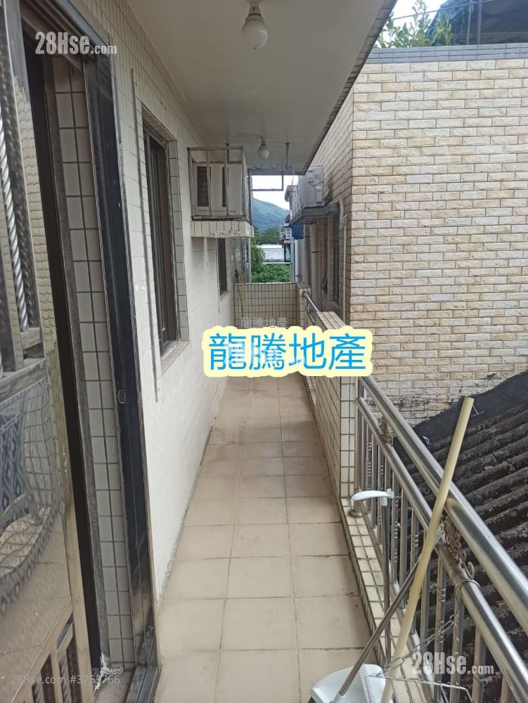 村屋 租盤 2 房 , 1 浴室