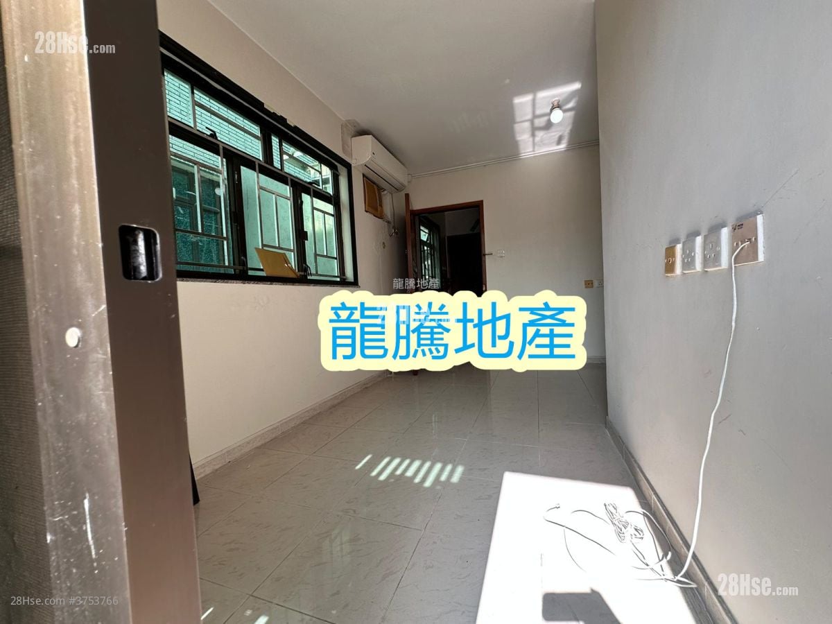 村屋 租盤 2 房 , 1 浴室