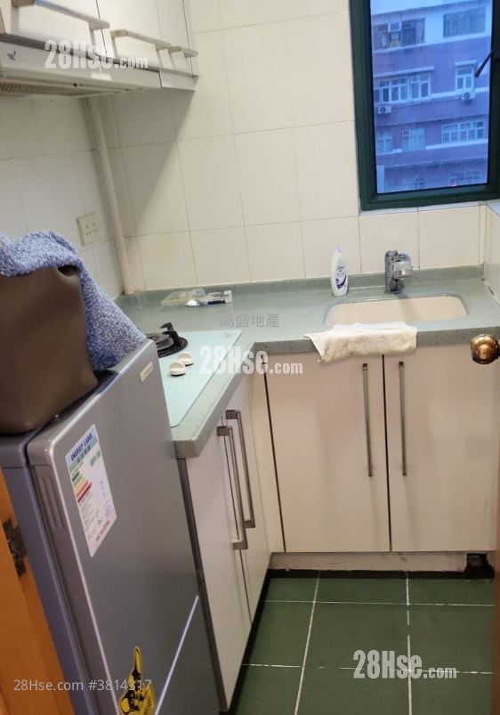 Milan Place Rental 315 ft²