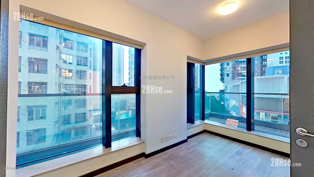 master room: Le Riviera Rental 1 Bedroom , 1 Bathroom 393 ft²