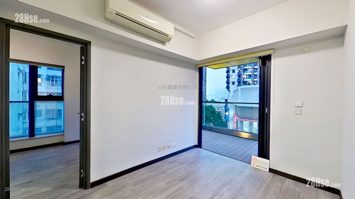 living room: Le Riviera Rental 1 Bedroom , 1 Bathroom 393 ft²