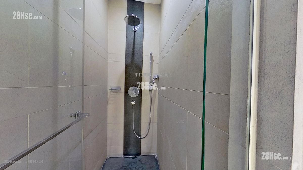 浴室: 嘉荟轩 租盘 1 房 , 1 浴室 408 平方尺
