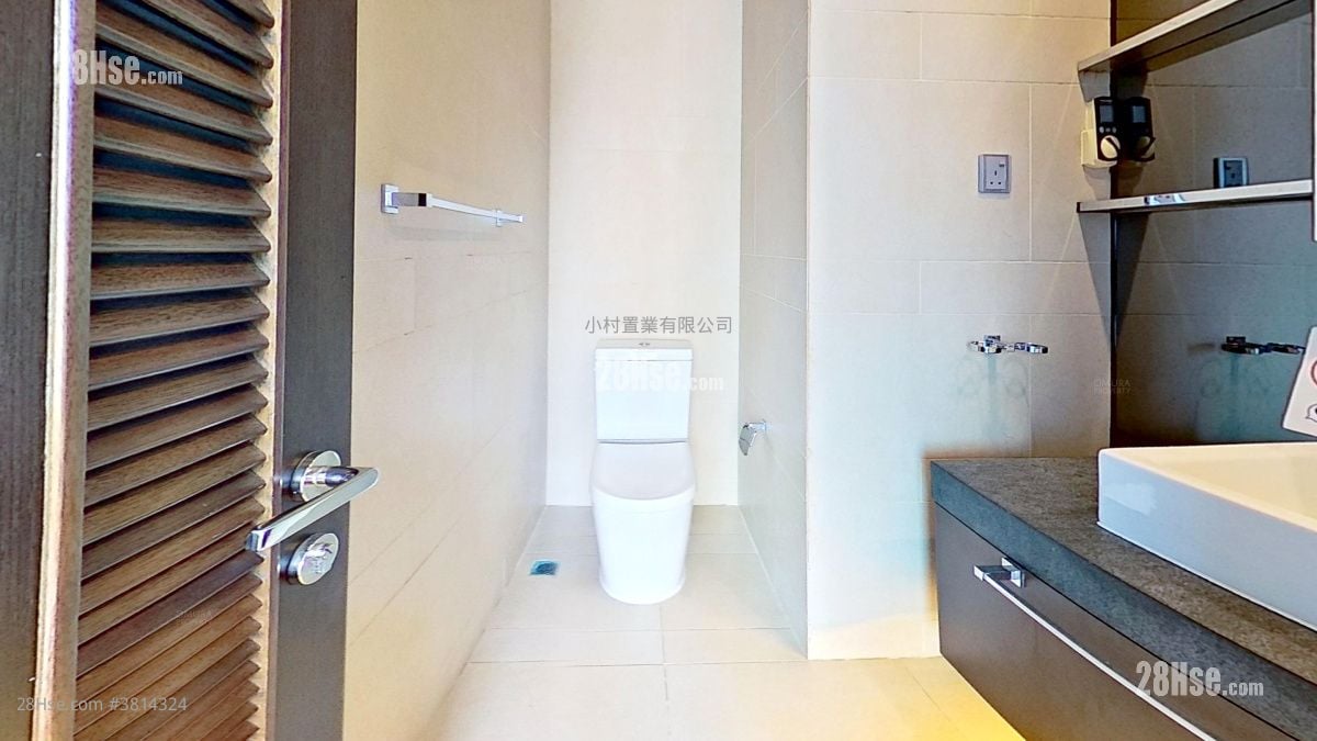 浴室: 嘉荟轩 租盘 1 房 , 1 浴室 408 平方尺