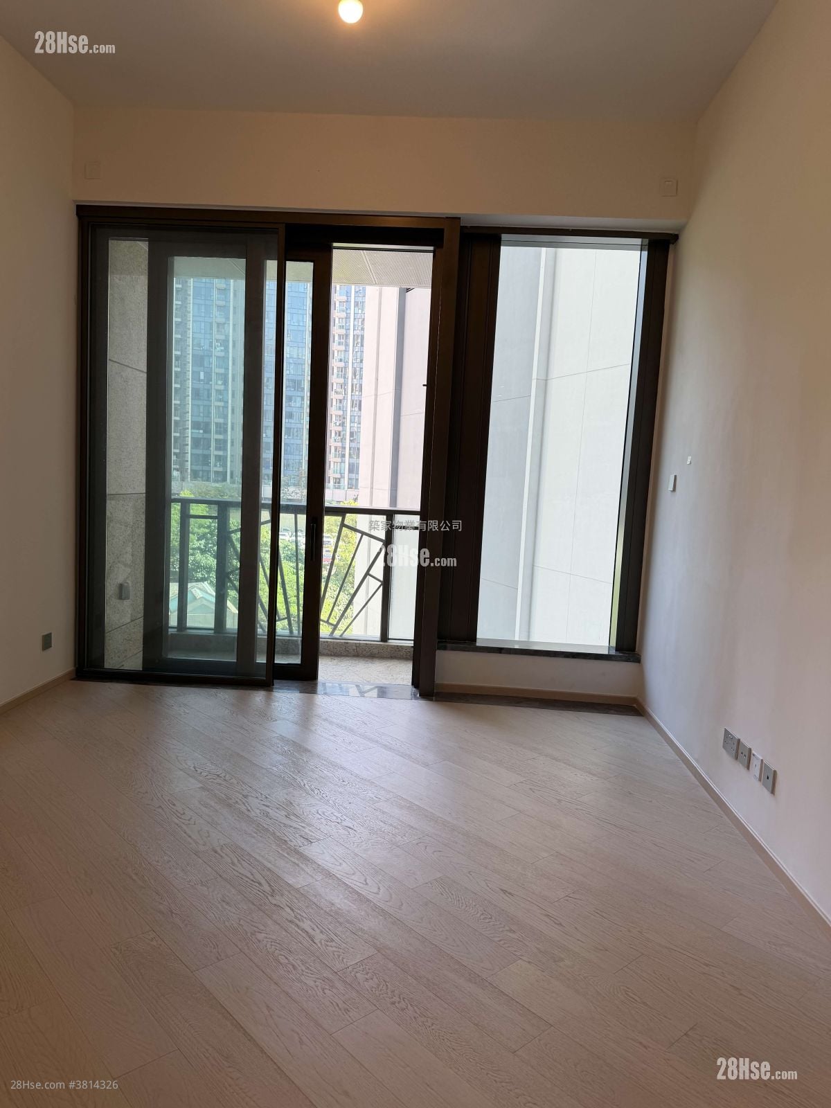 傲玟 租盘 848 平方尺