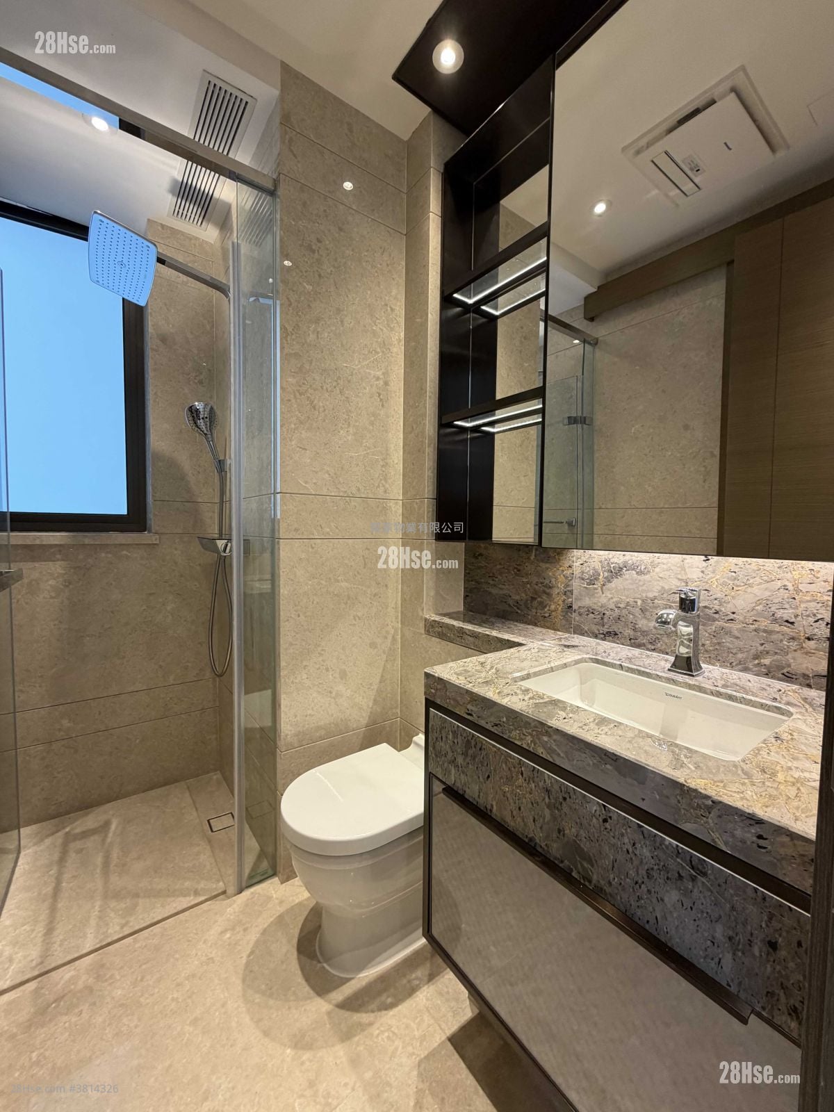 傲玟 租盘 848 平方尺