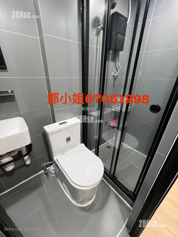 Man Ying Building Rental Studio , 1 Bathroom 140 ft²