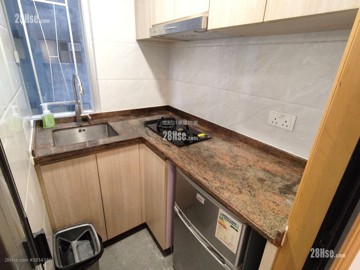 广兴大厦 售盘 2 房 , 1 浴室 239 平方尺