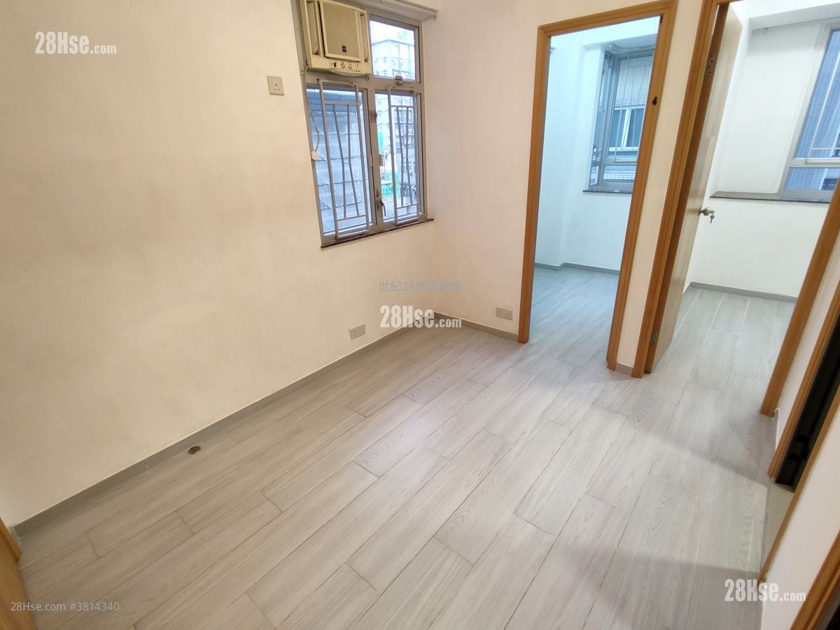 广兴大厦 售盘 2 房 , 1 浴室 239 平方尺