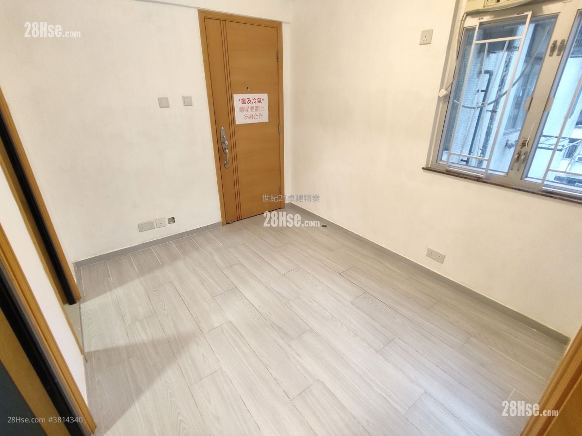 广兴大厦 售盘 2 房 , 1 浴室 239 平方尺