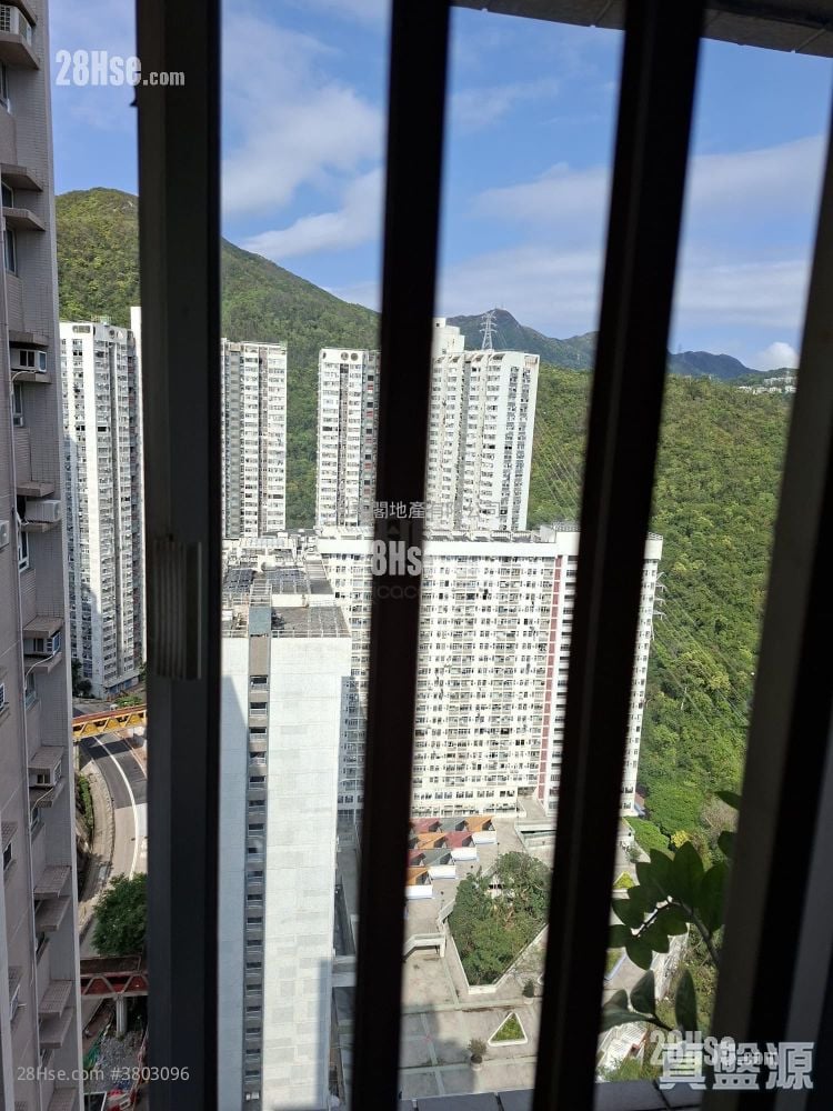 King Ming Court Sell 3 Bedrooms , 1 Bathroom 554 ft²