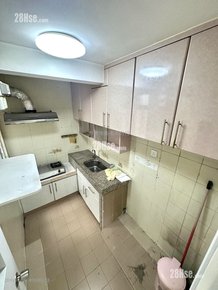 新翠花園 租盤 2 房 , 1 浴室 470 平方呎