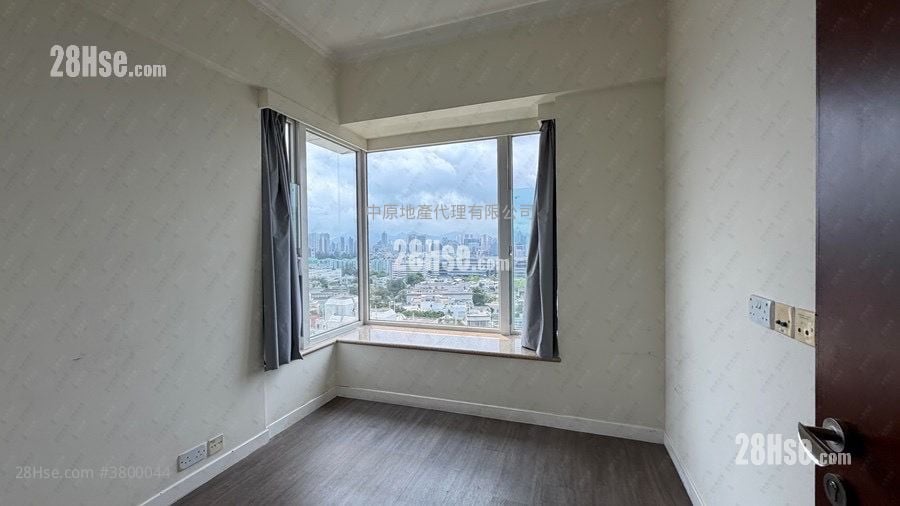 One Beacon Hill Rental 3 Bedrooms , 3 Bathrooms 1,142 ft²