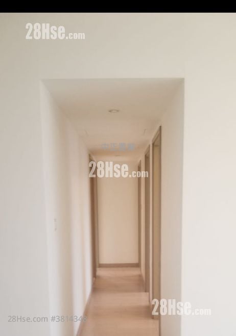 The Latitude Rental 4 Bedrooms , 3 Bathrooms 1,034 ft²