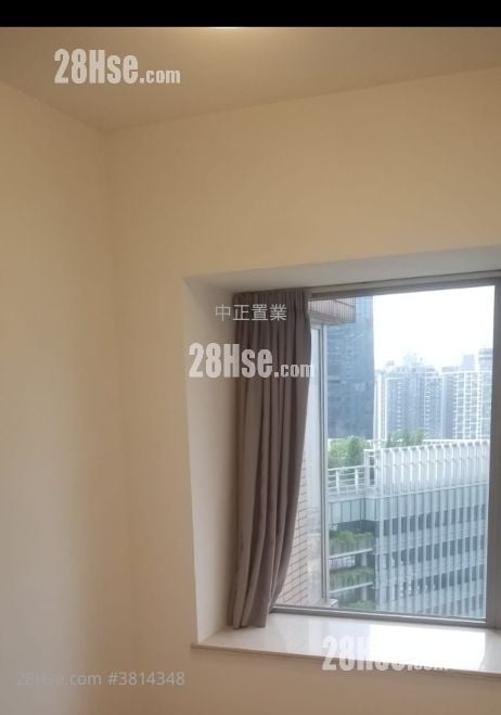 The Latitude Rental 4 Bedrooms , 3 Bathrooms 1,034 ft²