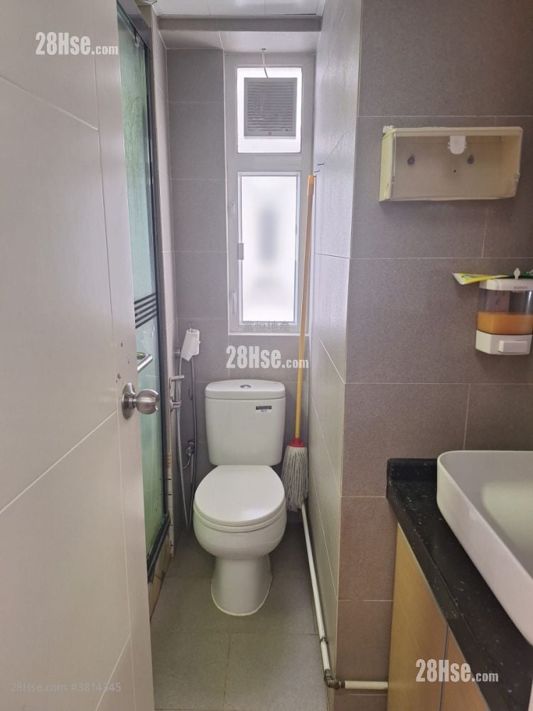 Whampoa Estate Sell 3 Bedrooms , 1 Bathroom 494 ft²