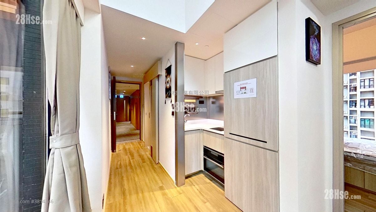 kitchen: Bright Moon Rental 2 Bedrooms , 1 Bathroom 404 ft²