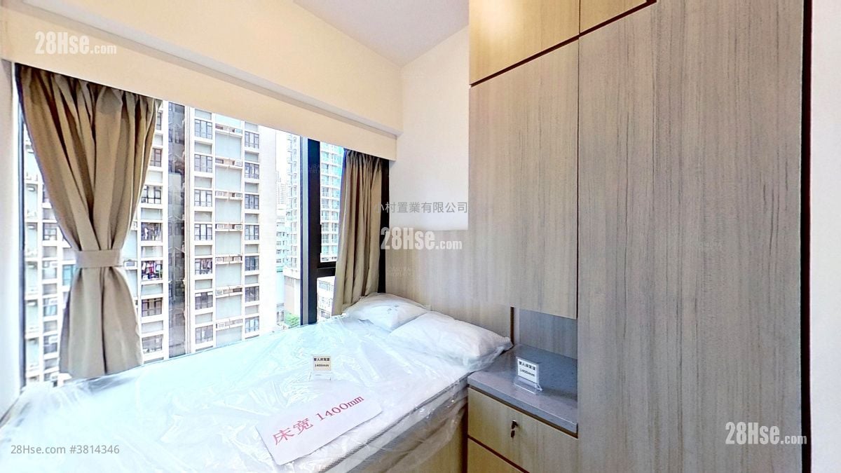 master room: Bright Moon Rental 2 Bedrooms , 1 Bathroom 404 ft²