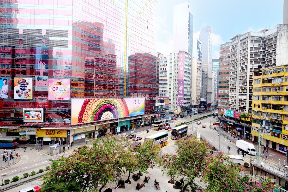 View: Foon Lok Building Rental 3 Bedrooms , 1 Bathroom 368 ft²