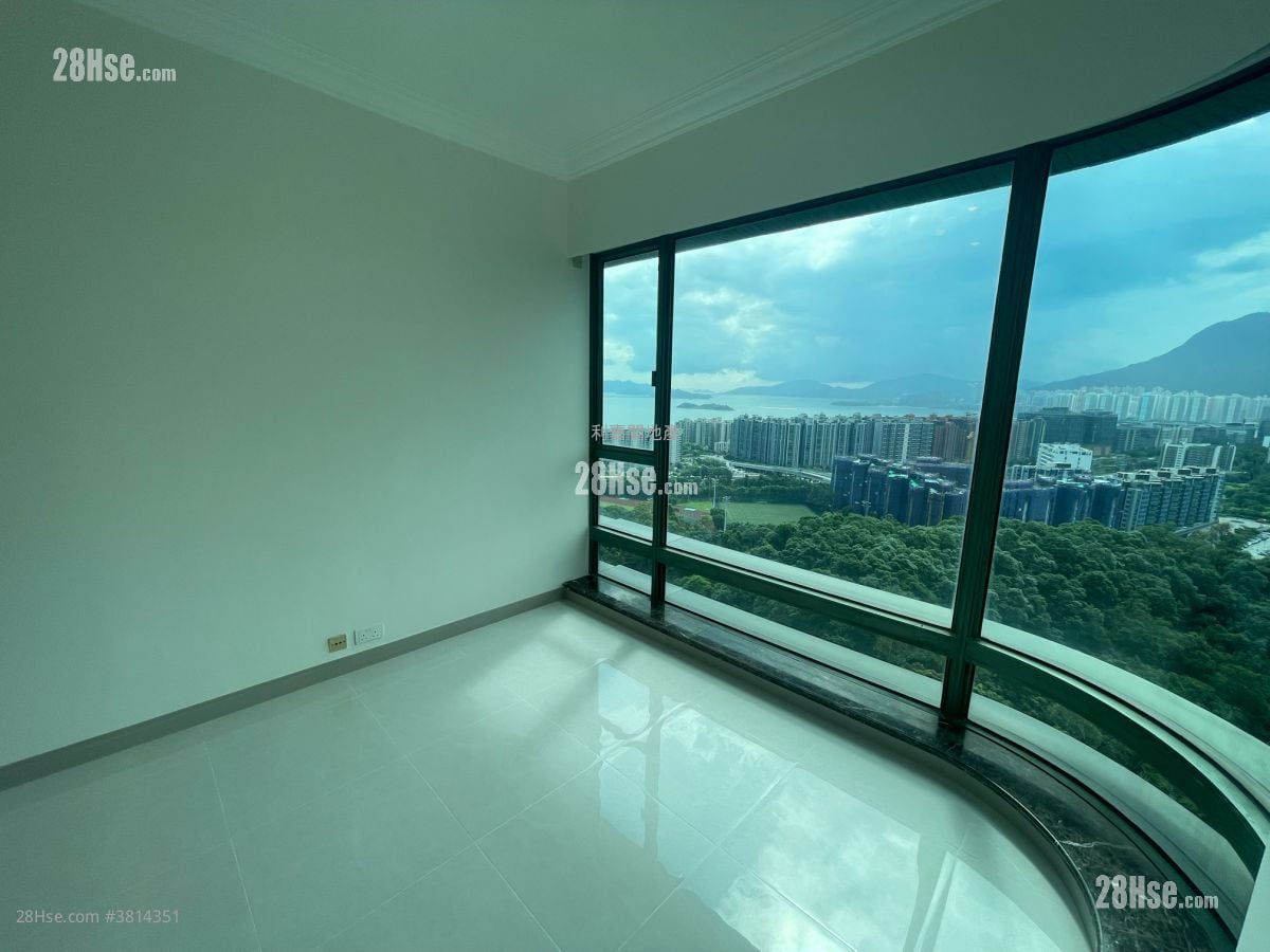 鹿茵山庄 售盘 3 房 , 2 浴室 1,105 平方尺