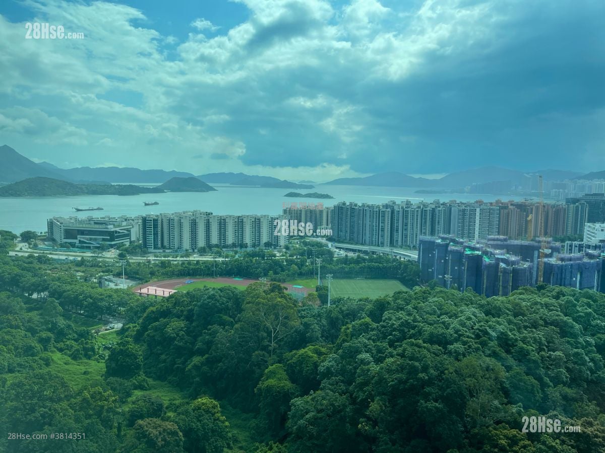 鹿茵山庄 售盘 3 房 , 2 浴室 1,105 平方尺