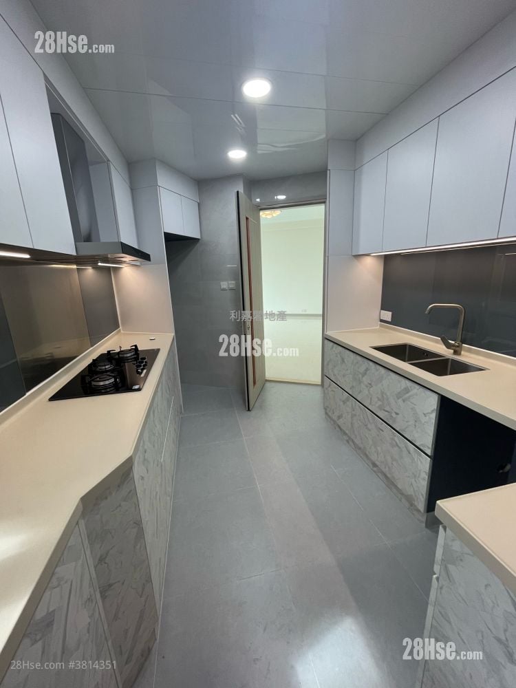 鹿茵山庄 售盘 3 房 , 2 浴室 1,105 平方尺